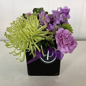 PP012 Posy Green & Lavender Arrangement