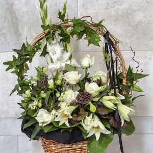 SA025-Sympathy Arrangement