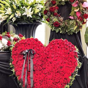 Sympathy Wreath Bid Heart