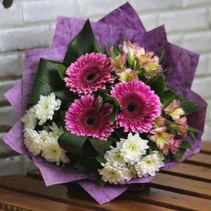 BQ081 Flower Bouquet by Posy Floral Design